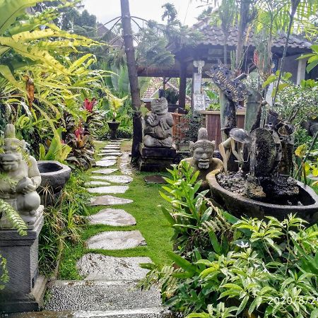 Putu'S Paradise Guesthouse Ubud Exteriér fotografie